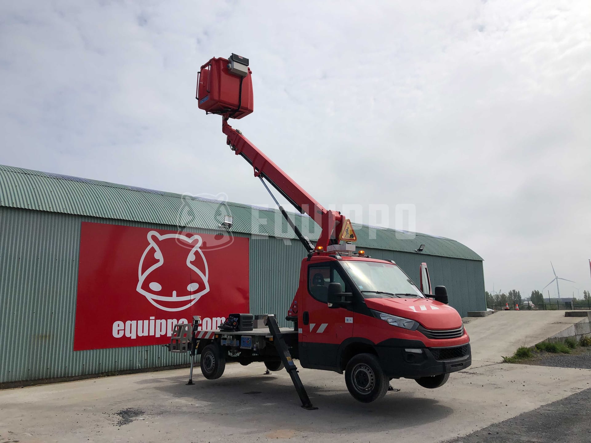 CTE B17 / Iveco 35-120  - - Used Truck-Mounted Boom Lift