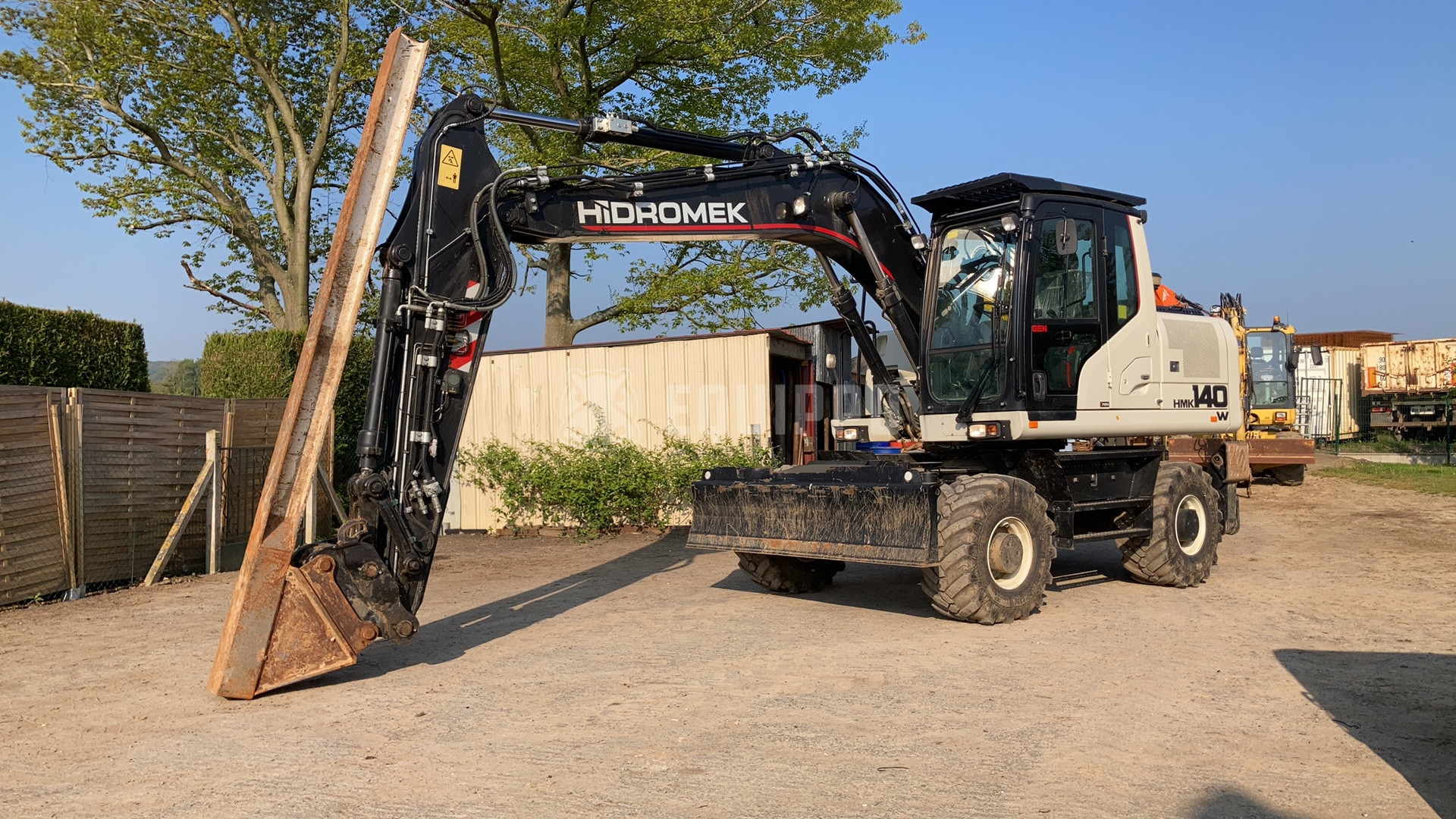 Hidromek HMK 140 W with Engcon hydr. quickcoupler - - Used Wheeled Excavator