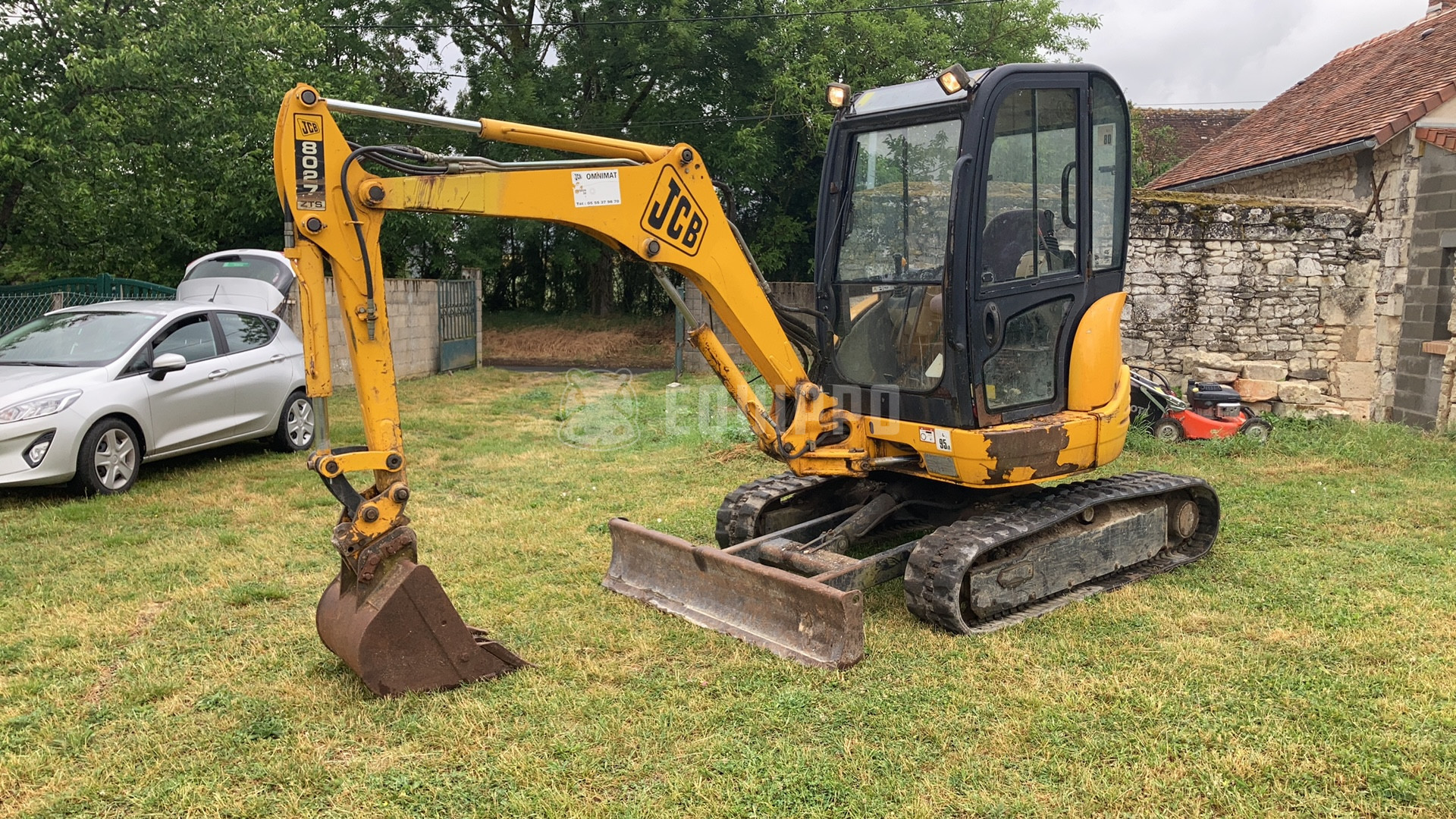 JCB 8027 Z - - Mini Excavadora Usada
