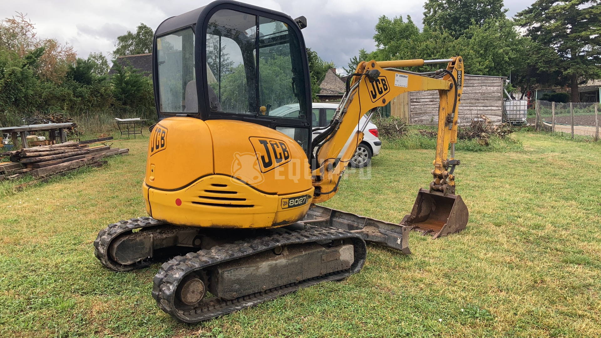 JCB 8027 Z - - Mini Excavadora Usada