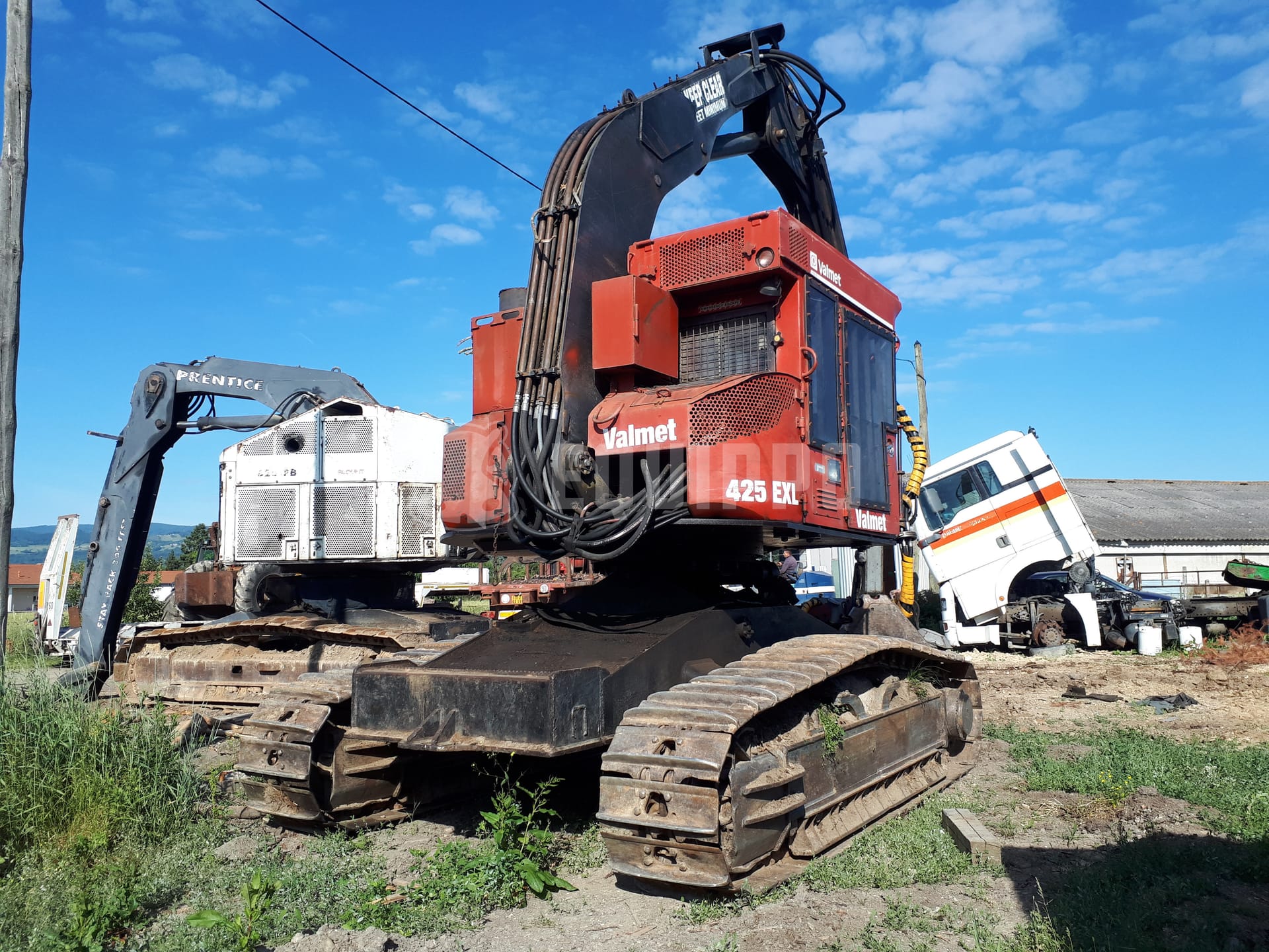 Valmet 425 EXL Feller Buncher - - Used Feller Buncher
