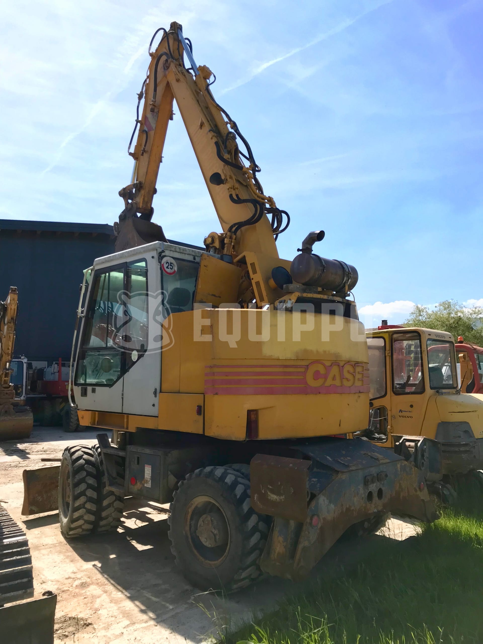 Case POCLAIN 788  - - Used Wheeled Excavator