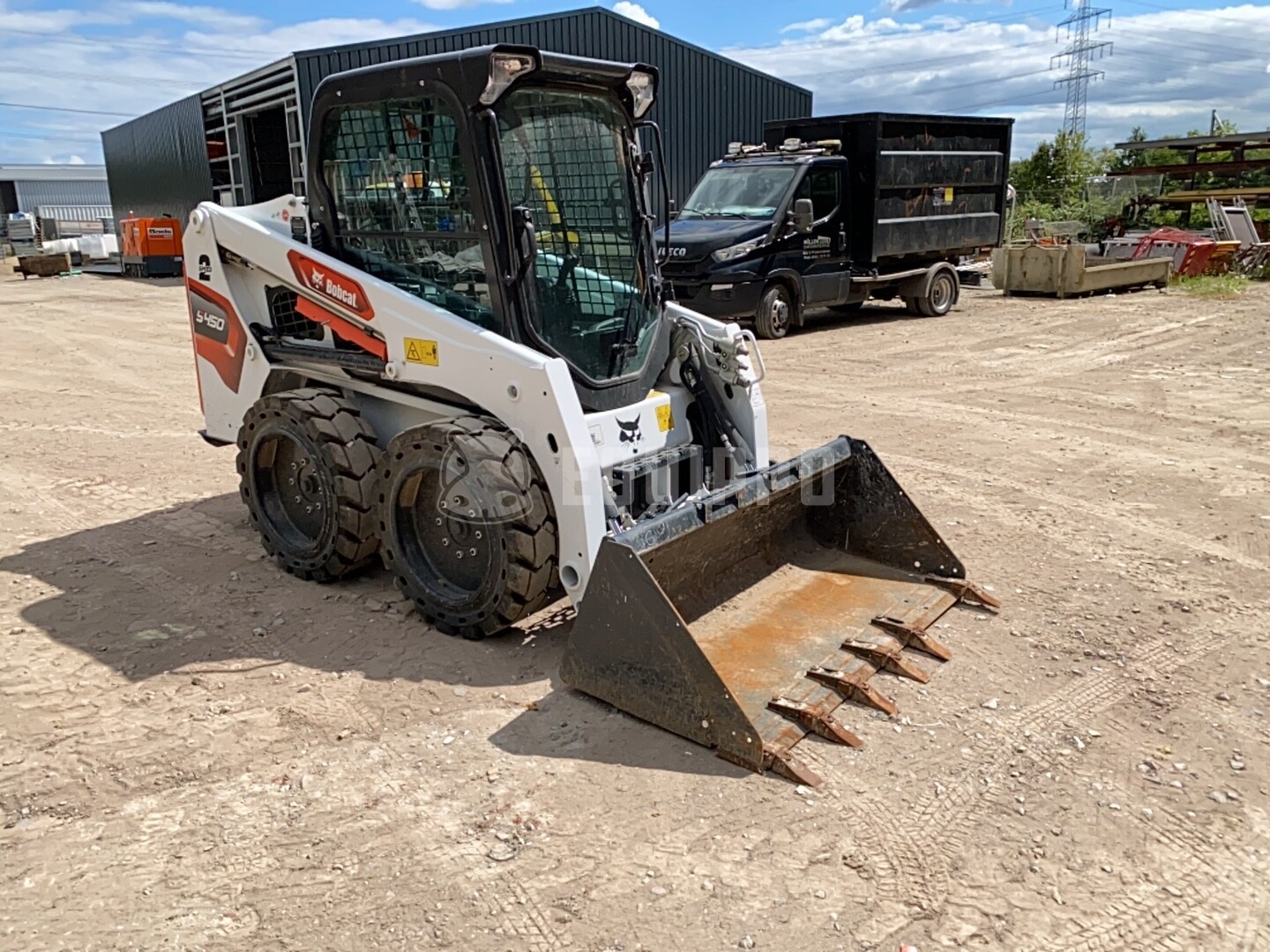 Bobcat S450 - - Used Wheeled Skid Steer