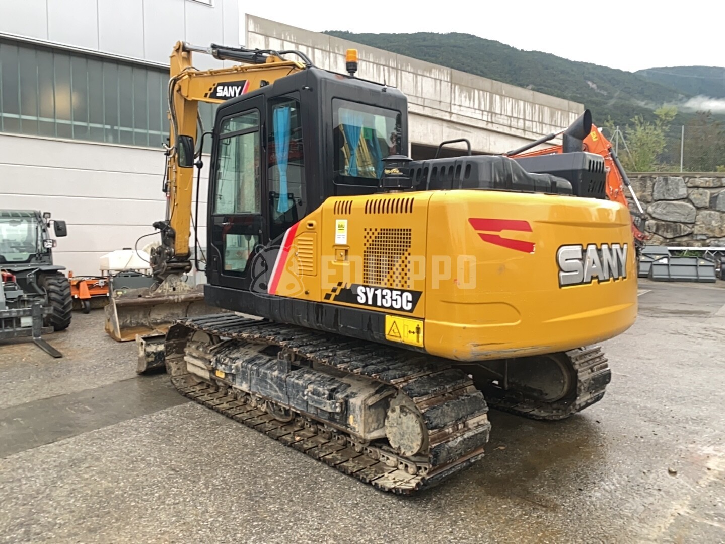Sany SY135C - - Used Tracked Excavator