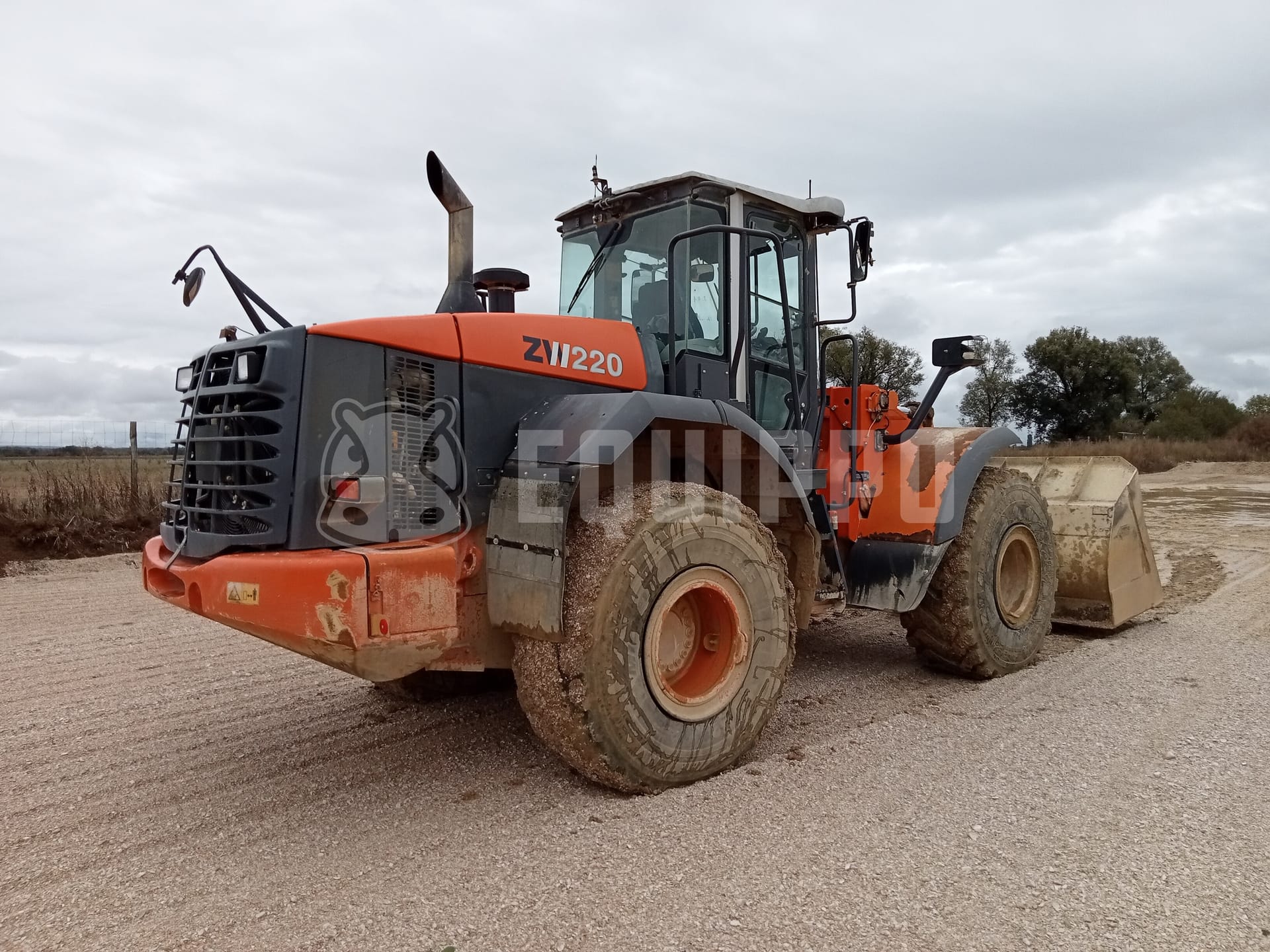Hitachi ZW220 - - Used Wheel Loader