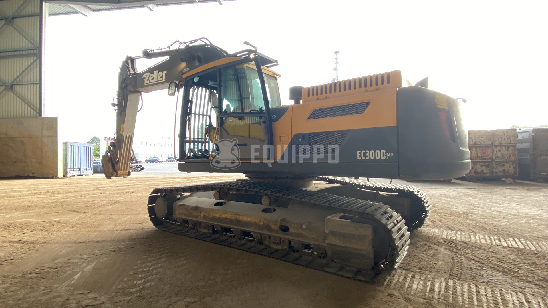 Volvo EC300DNL - - Used Tracked Excavator