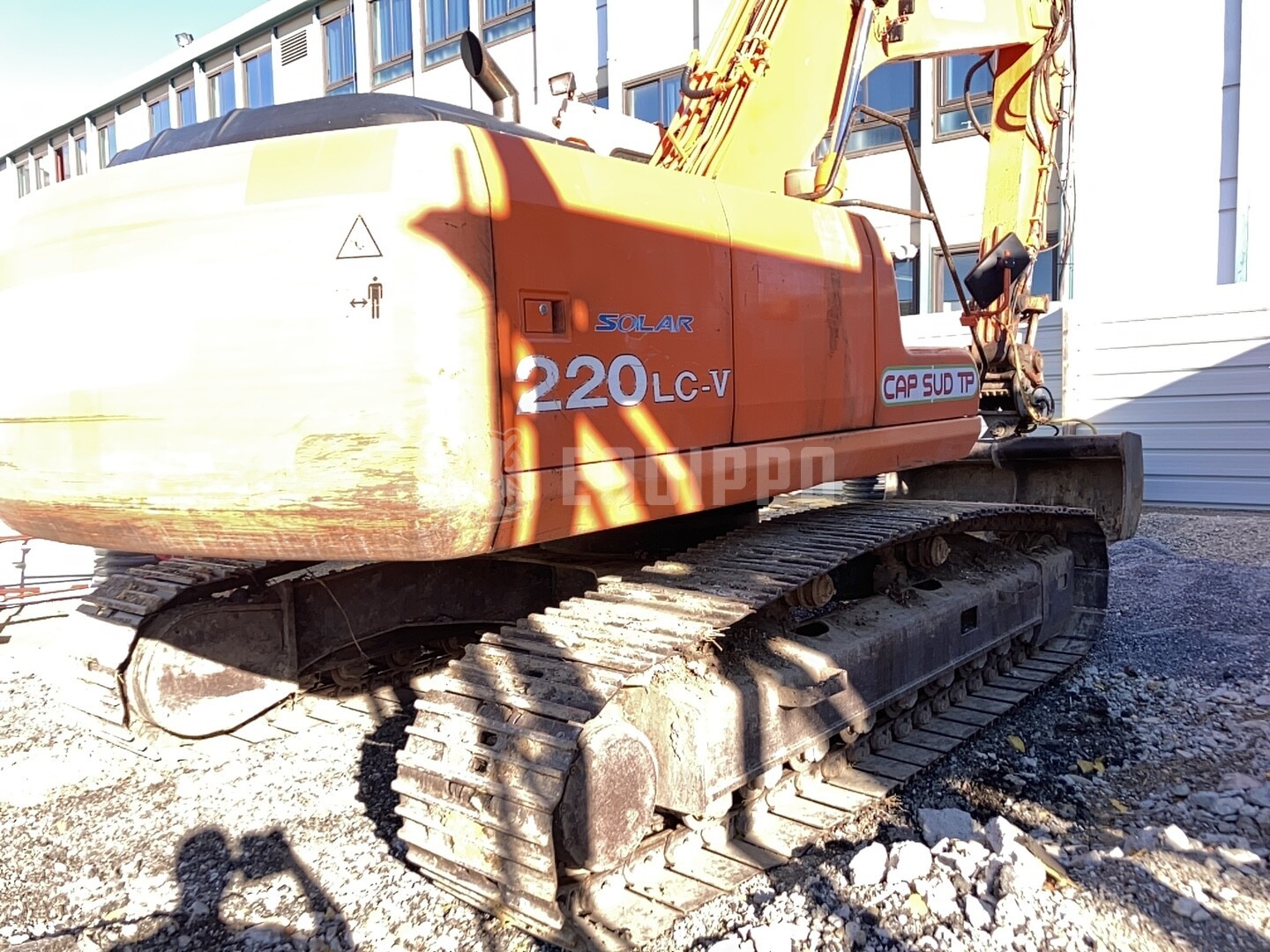 Doosan Solar 220 LC-V - - Used Tracked Excavator