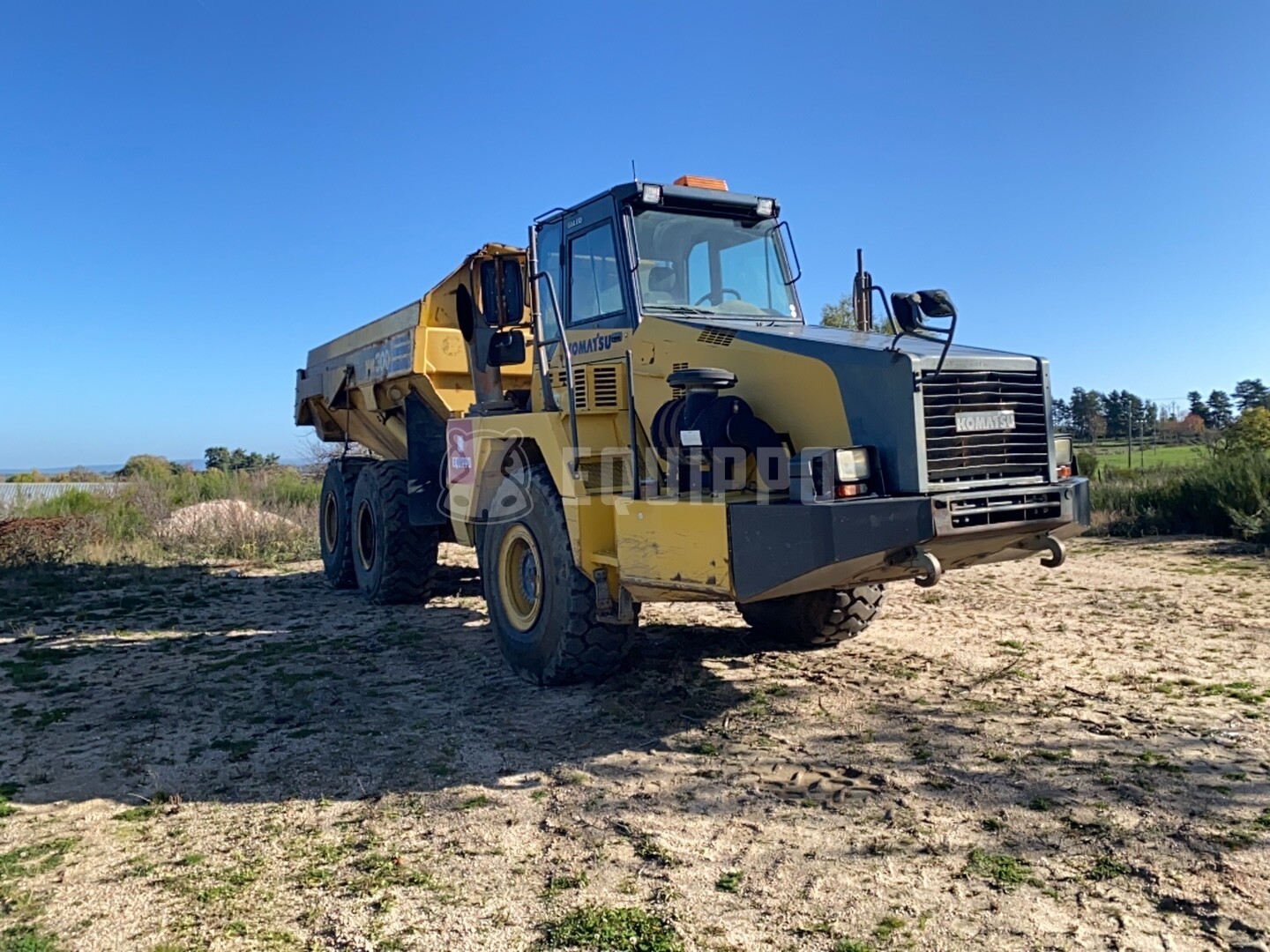 Komatsu HM300-2 - - Used Articulated Dump Truck