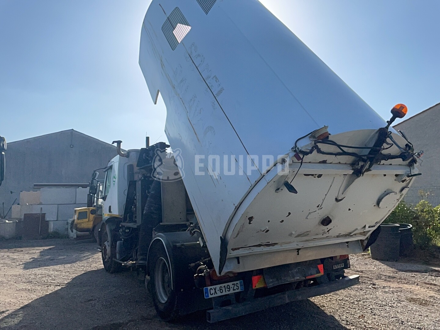 Renault Midlum 15500  - - Used Sweeper