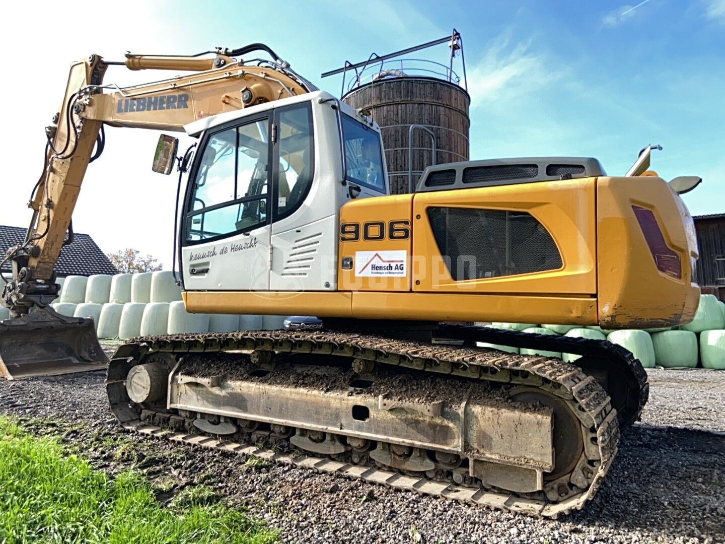 Liebherr R906 LC Litronic  - - Used Tracked Excavator