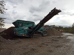 Powerscreen WARRIOR 800 - - Used Screen