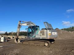 Kobelco SK210HLC-10 - - Used Tracked Excavator
