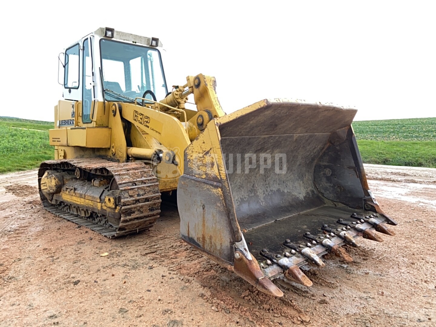 Liebherr LR 632 - - Used Tracked Loader