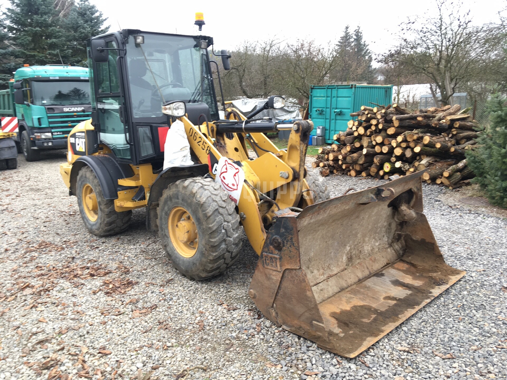 Caterpillar 907 H2 - - Used Wheel Loader