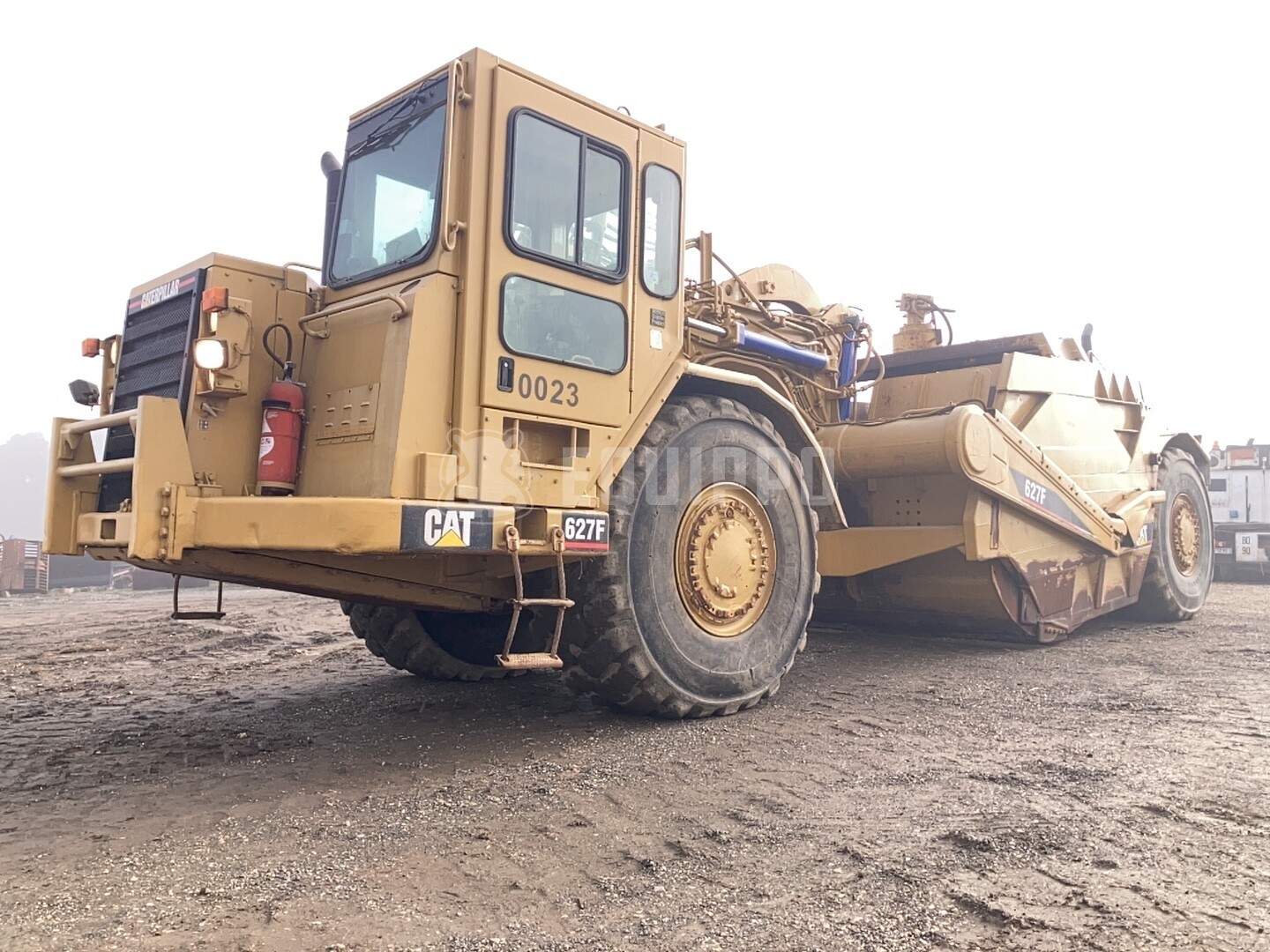 Caterpillar 627F "Auger - Double Engin System" - - Used Scraper