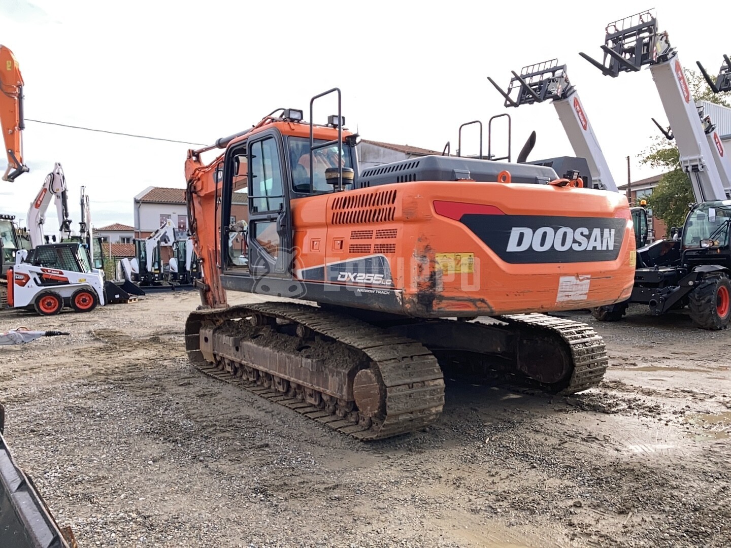 Doosan Dx 255 Lc - - Excavadora de cadenas Usada