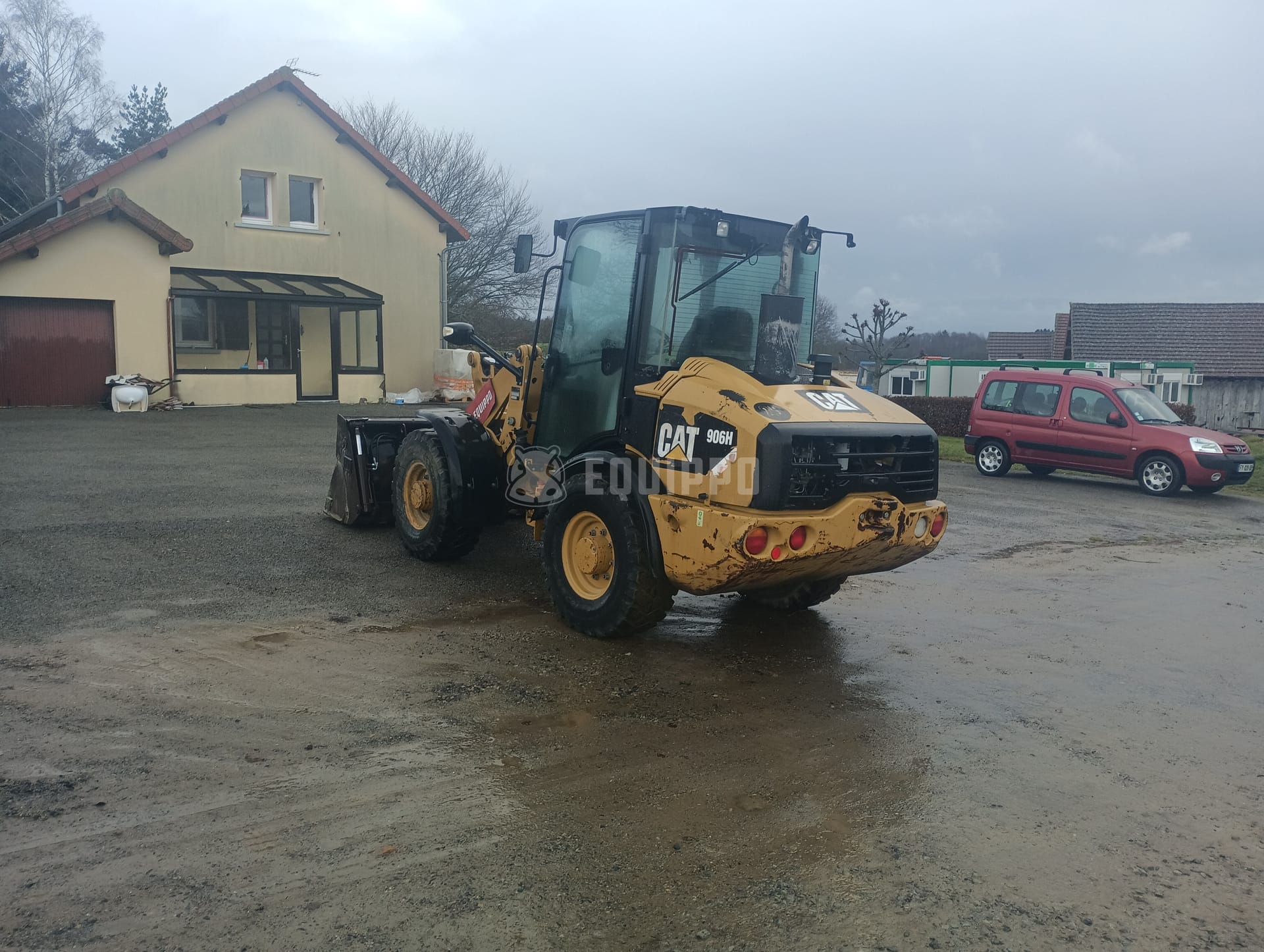 Caterpillar 906H - - Used Wheel Loader