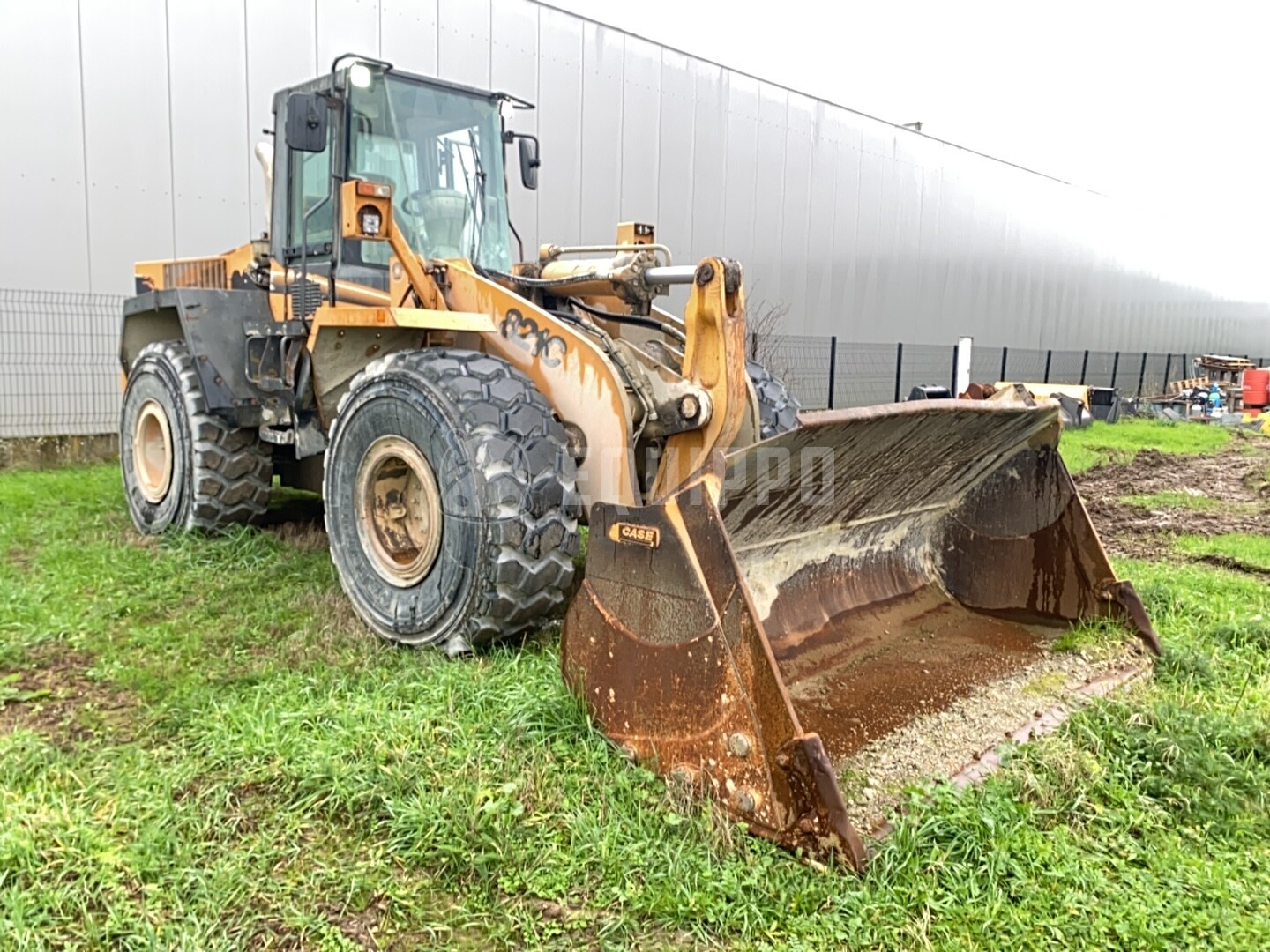 Case 821 C - - Used Wheel Loader