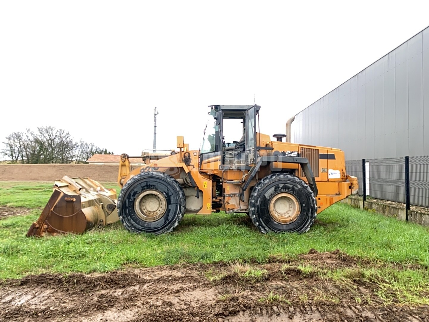 Case 821 C - - Used Wheel Loader
