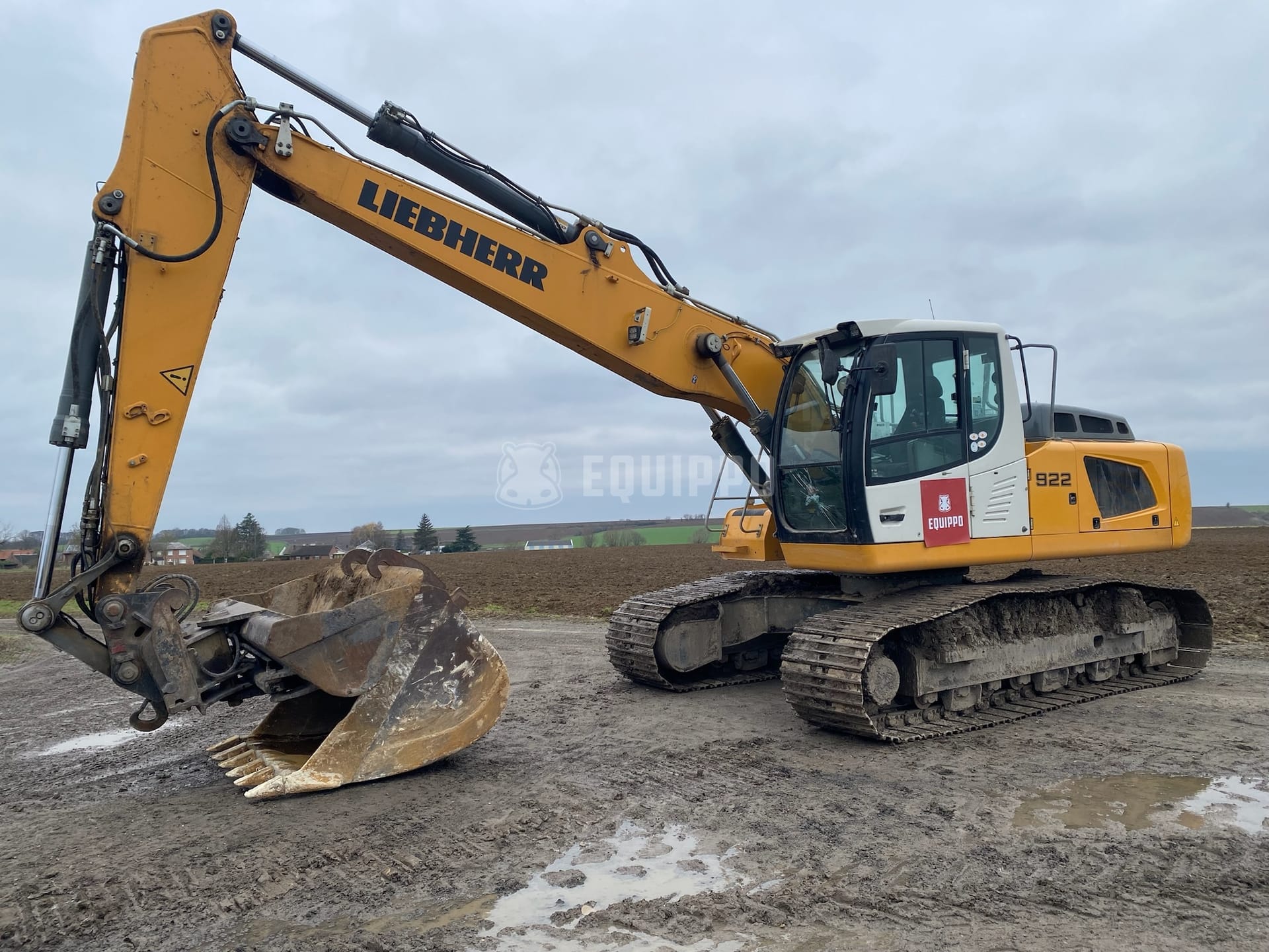 Liebherr R 922 Litronic - - Gebruikte Rupsgraafmachine