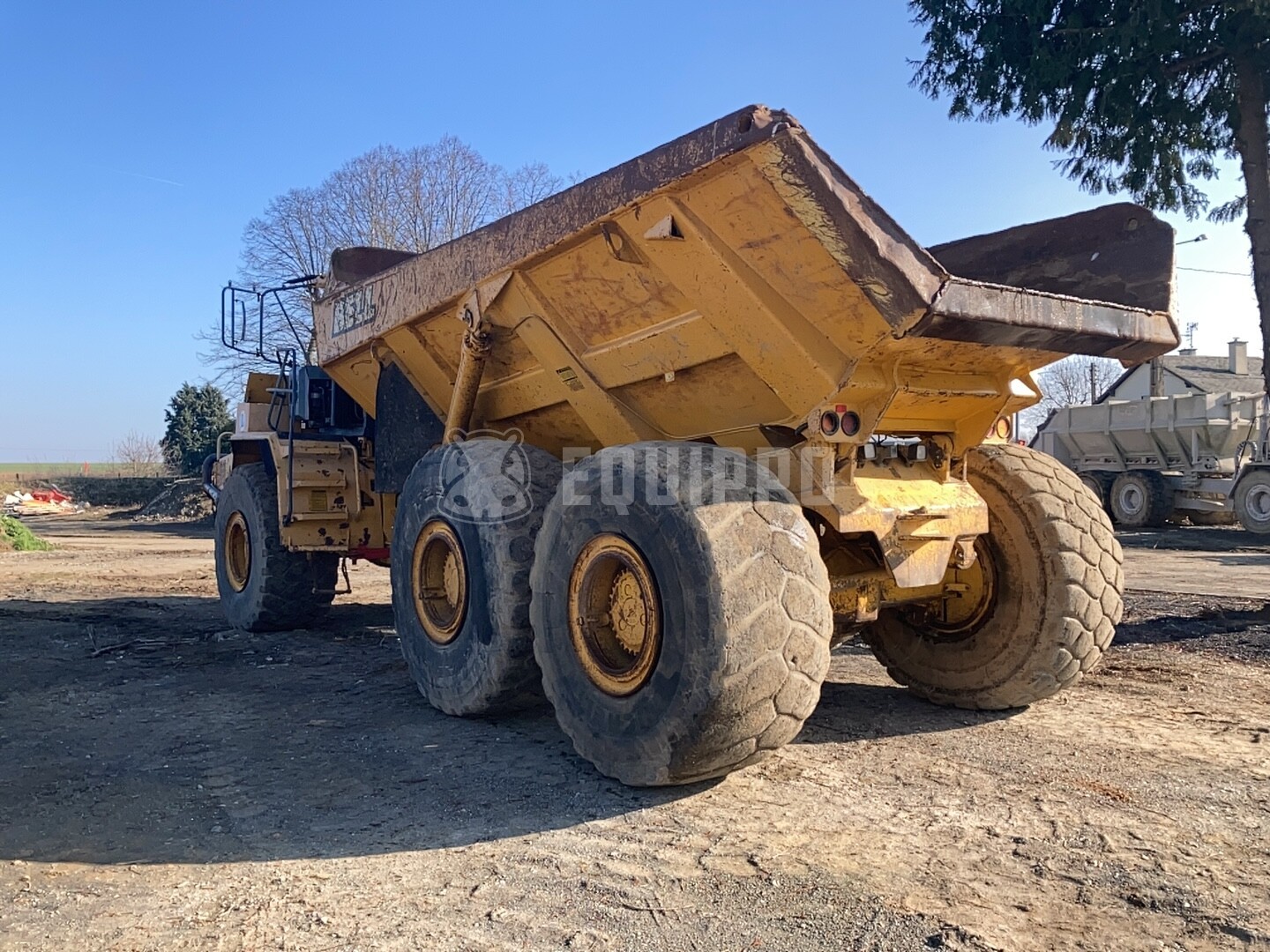 Bell B40CR 6x6 - - Used Articulated Dump Truck