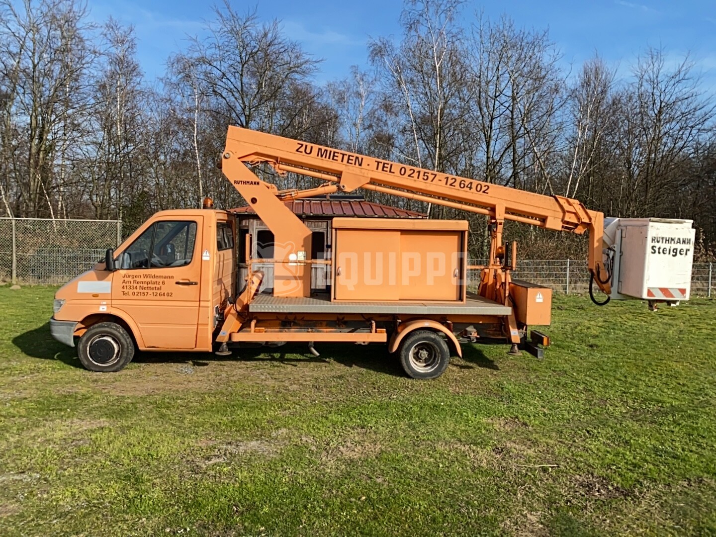 Mercedes-Benz 408D w/Ruthman TL180 boom - - Used Truck-Mounted Boom Lift