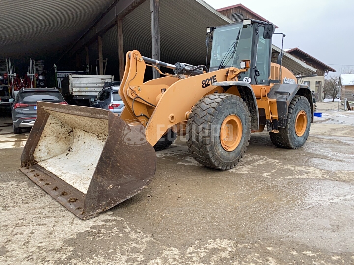 Case 821 E - - Used Wheel Loader