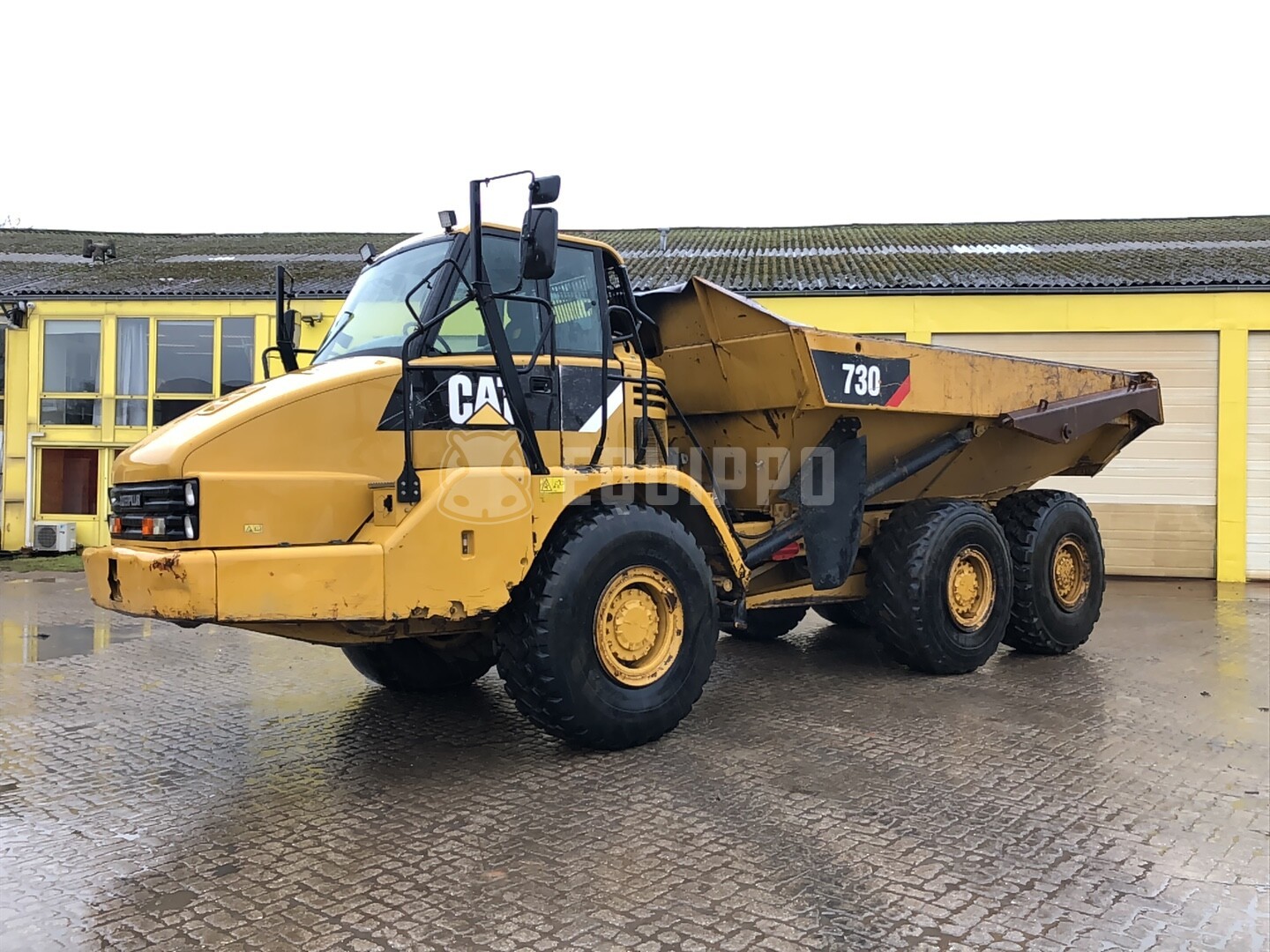 Caterpillar 730 - - Used Articulated Dump Truck