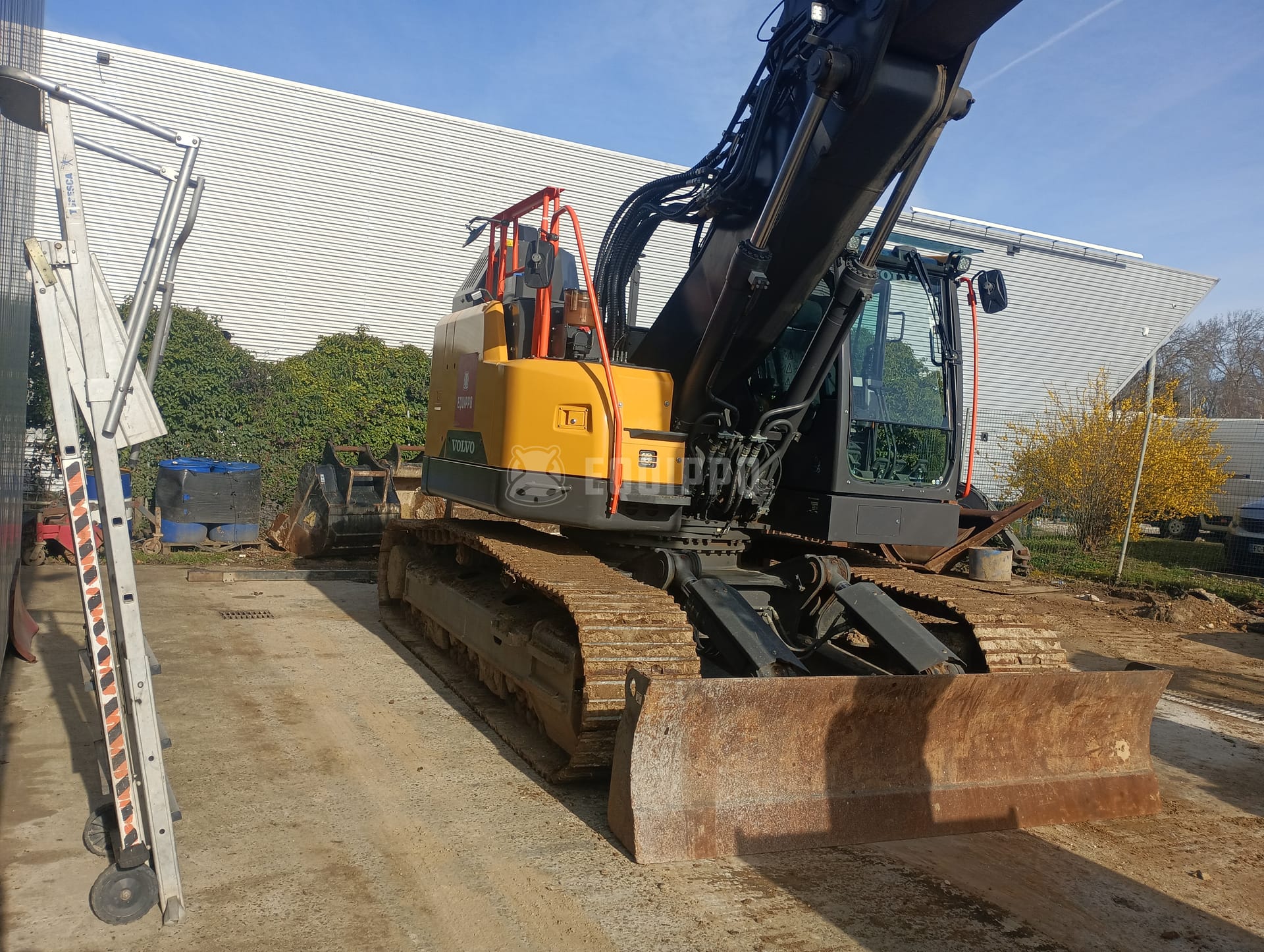 Volvo ECR355ENL with Dig Assist, 4 buckets and Kardan-Adapter - - Used Tracked Excavator