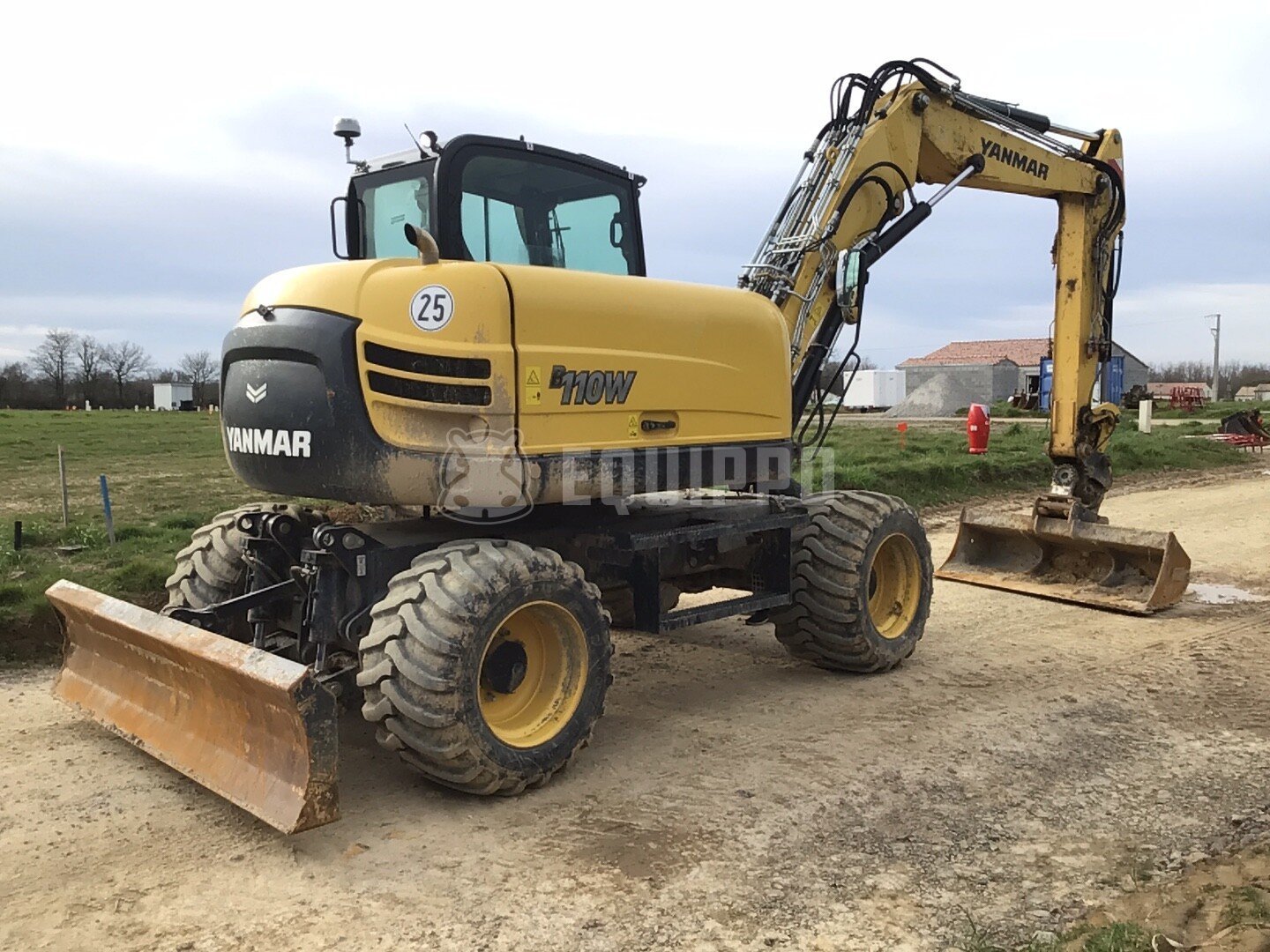 Yanmar B110W (under constructor's guarantee) - - Used Wheeled Excavator