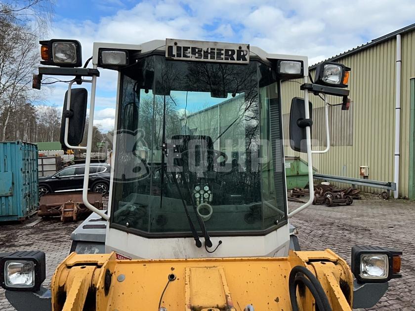 1998 ليبهير L522-44293937