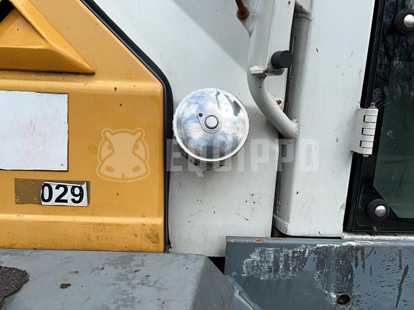 1998 ليبهير L522-44334743