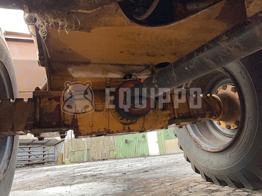 1998 ليبهير L522-44294024