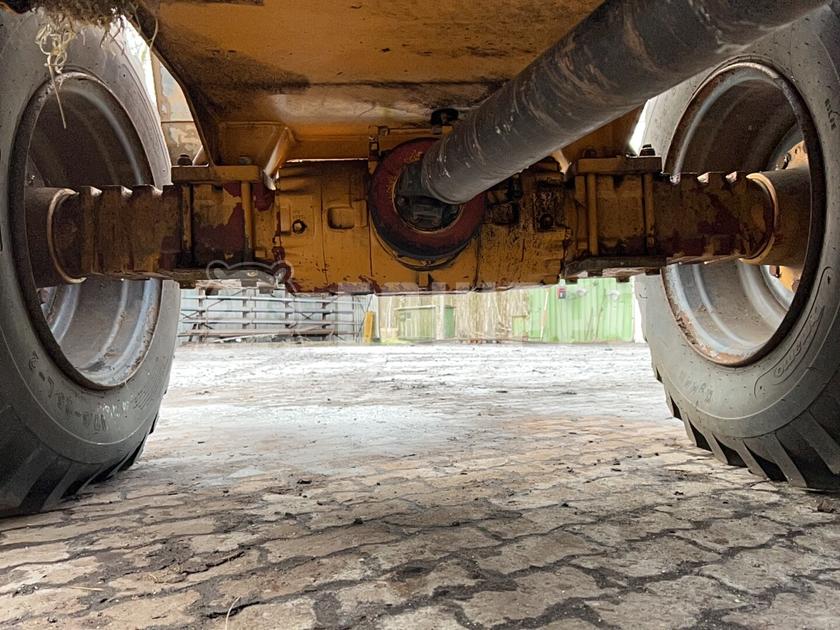 1998 ليبهير L522-44294152