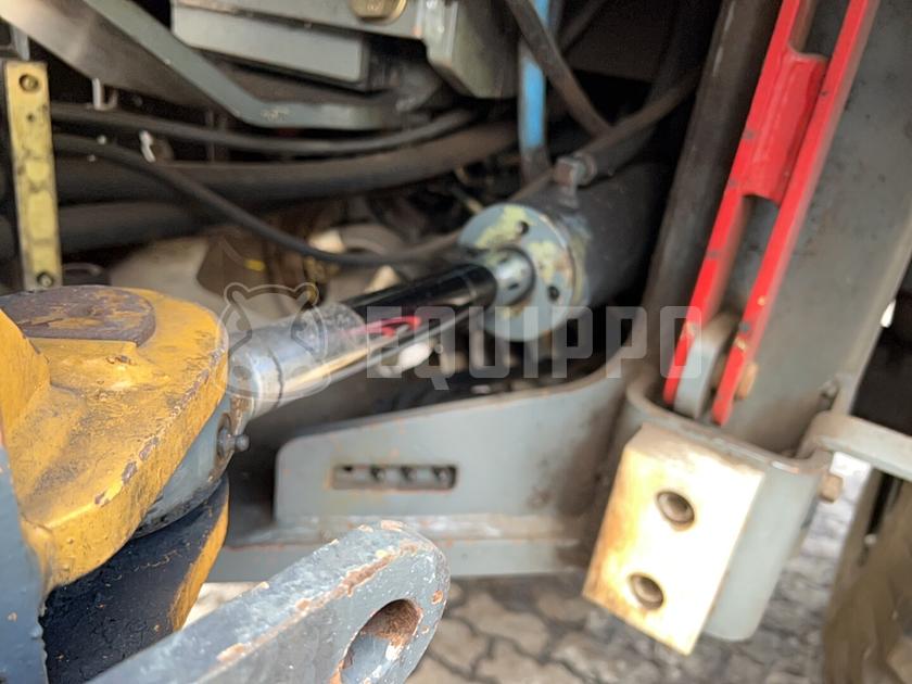 1998 ليبهير L522-44294190