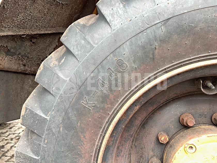 1998 ليبهير L522-44334899