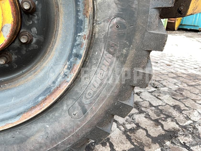 1998 ليبهير L522-44294256