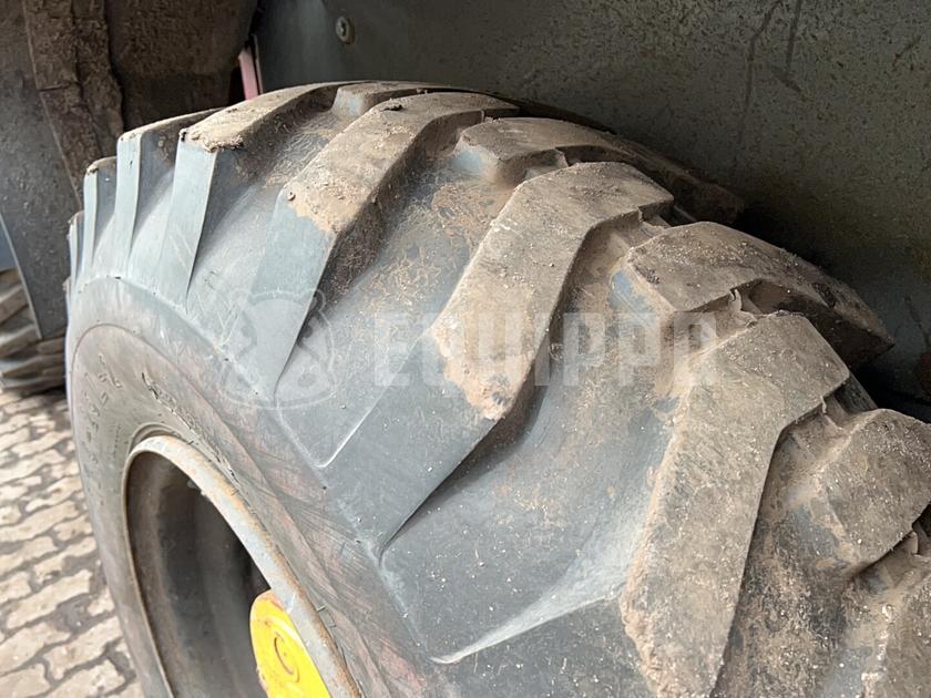 1998 ليبهير L522-44294264