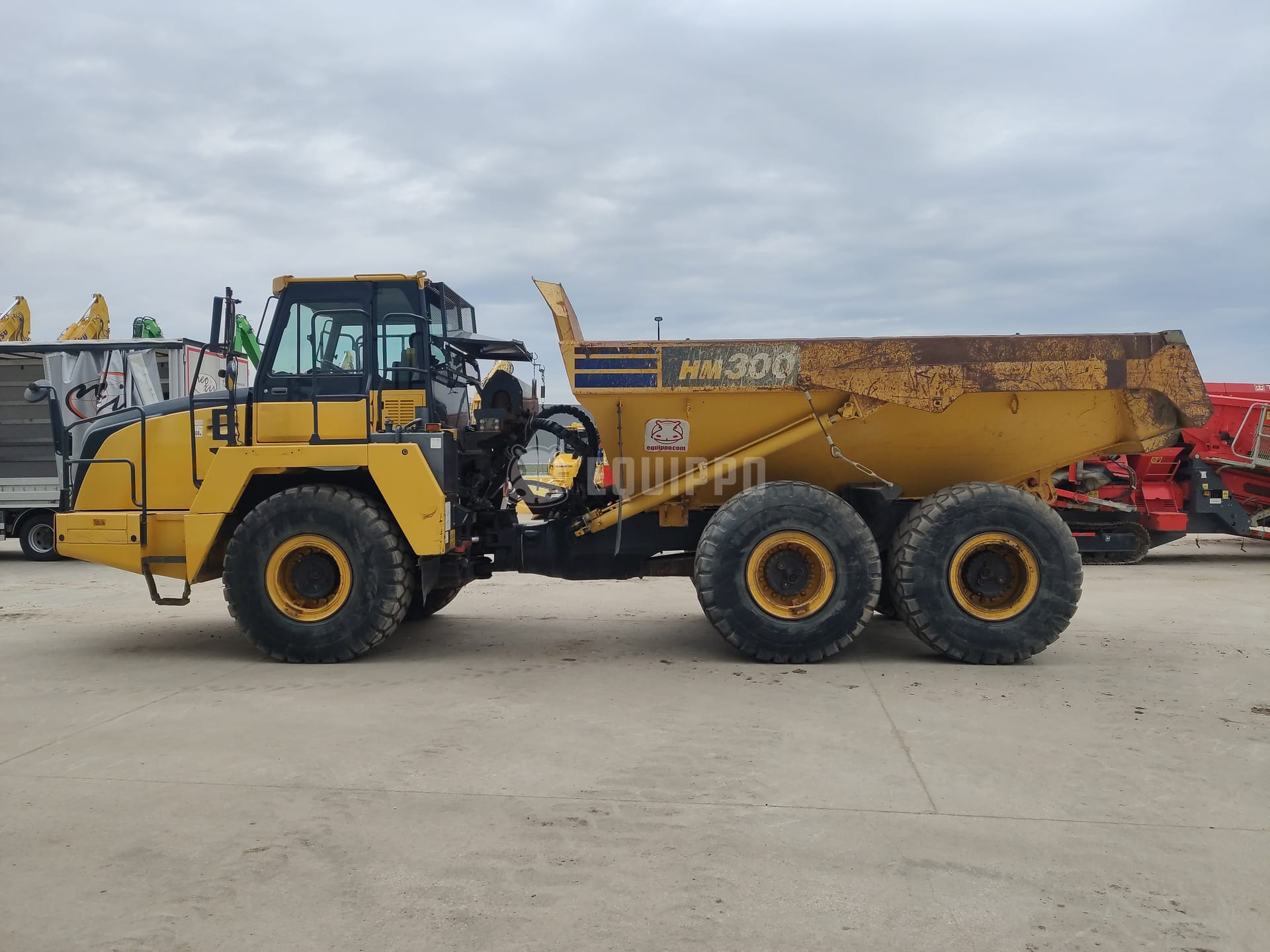 Komatsu HM300-5E0  - - Used Articulated Dump Truck