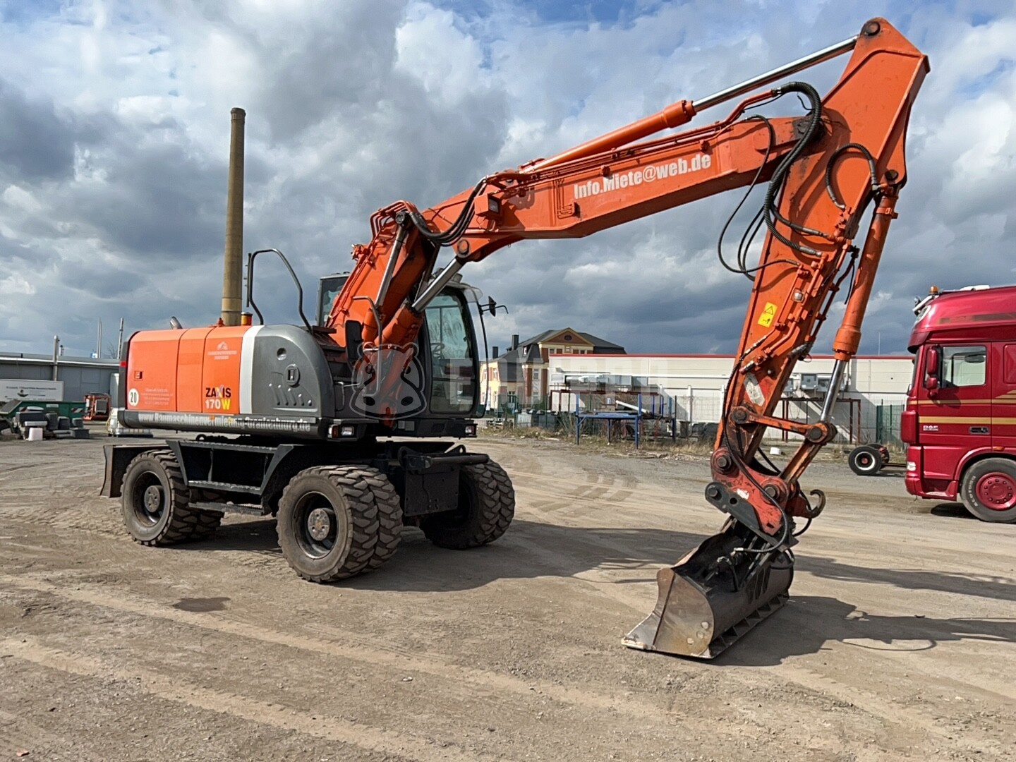 Hitachi ZX 170W-3 - - Used Wheeled Excavator
