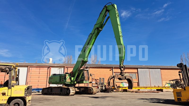 Sennebogen 850R z hydraulicznym obrotowym chwytakiem - Prawy Przód - Używany Koparka do obsługi materiałów