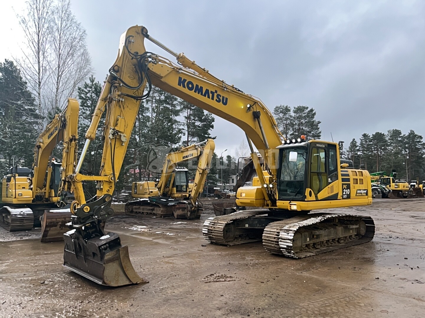 Komatsu PC210LCi-11E0 with full Topcon 3D system - - Used Tracked Excavator