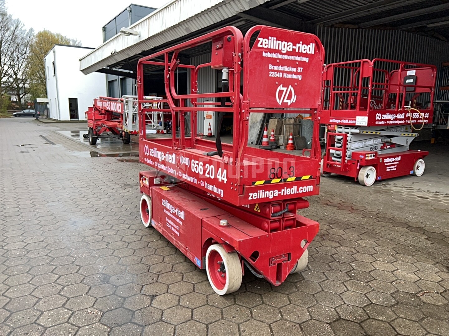 MEC 2033ES  - - Used Scissor Lift