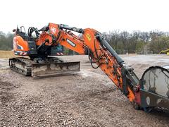 Doosan DX235LCR-5  - - Excavadora de cadenas Usada