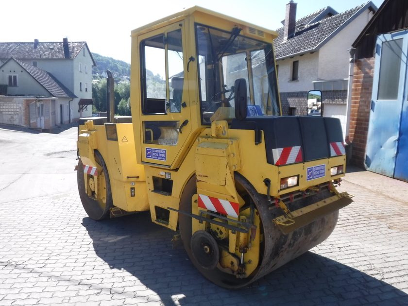 Bomag BW 141 AD-2  - - Used Tandem Roller