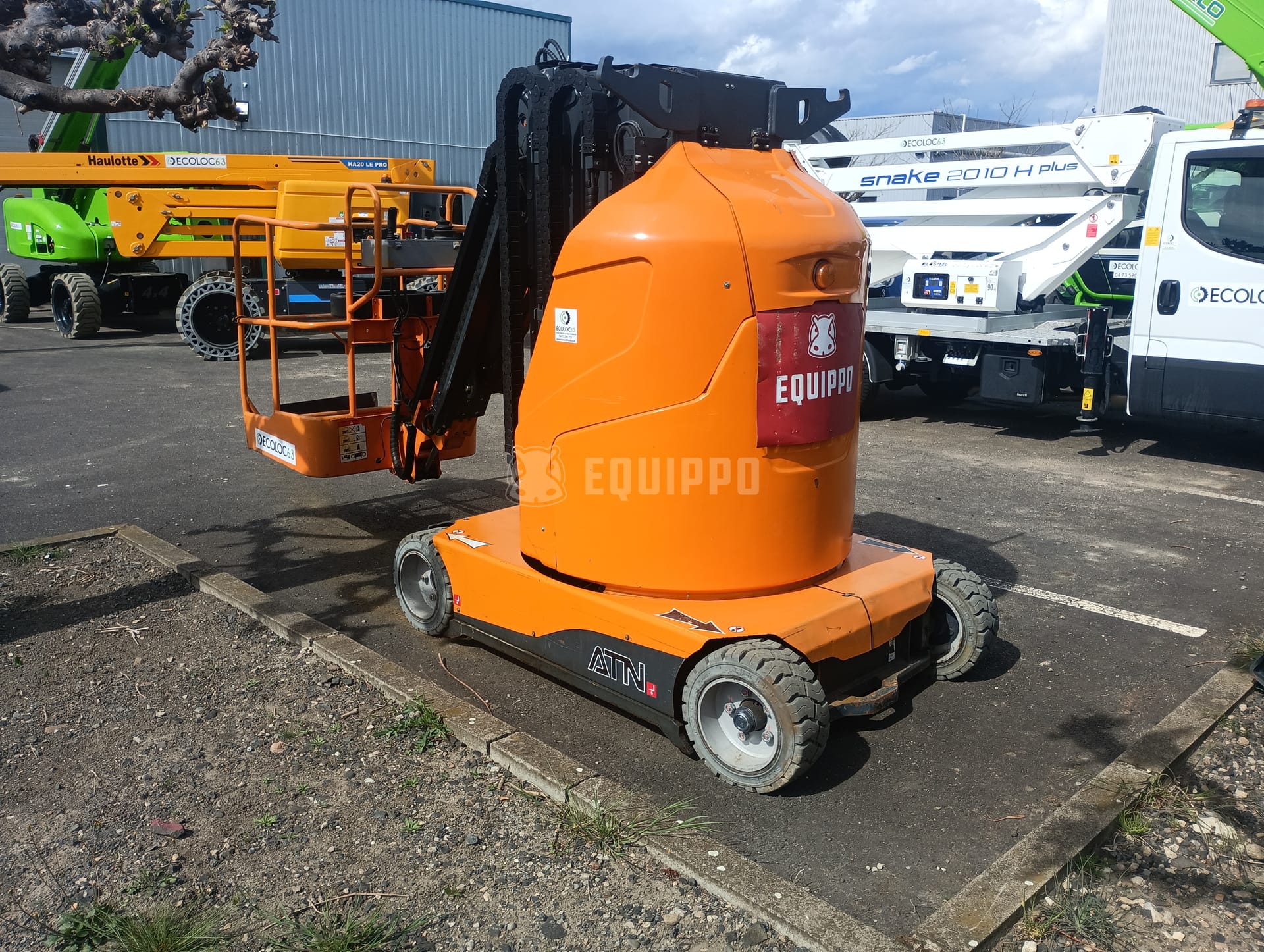 ATN PIAF 13RE (13m) - - Used Vertical Mast Lift