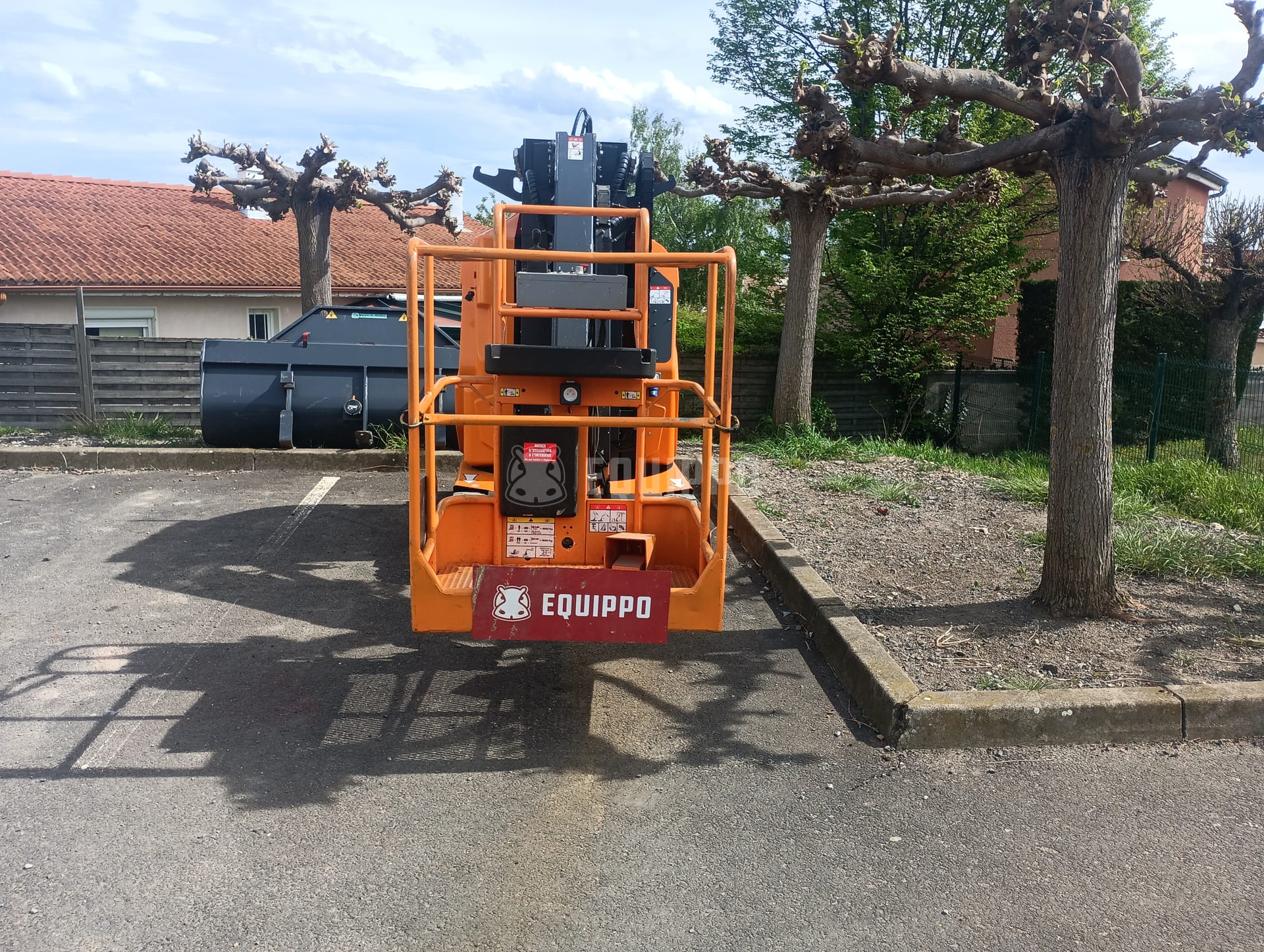 ATN PIAF 13RE (13m) - - Used Vertical Mast Lift