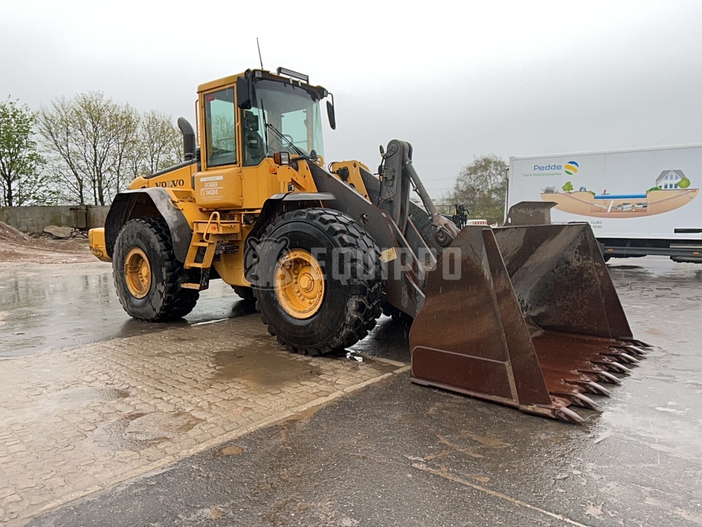 Volvo L120E - - Used Wheel Loader