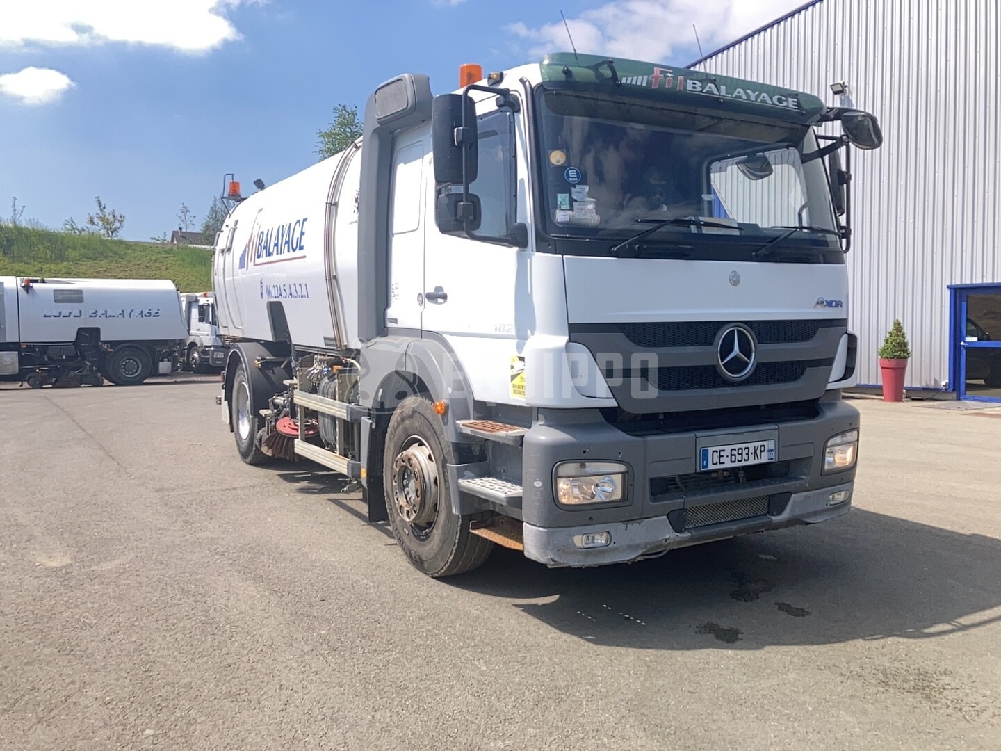 Mercedes-Benz Axor 1829 optifant 70 TA - - Used Sweeper
