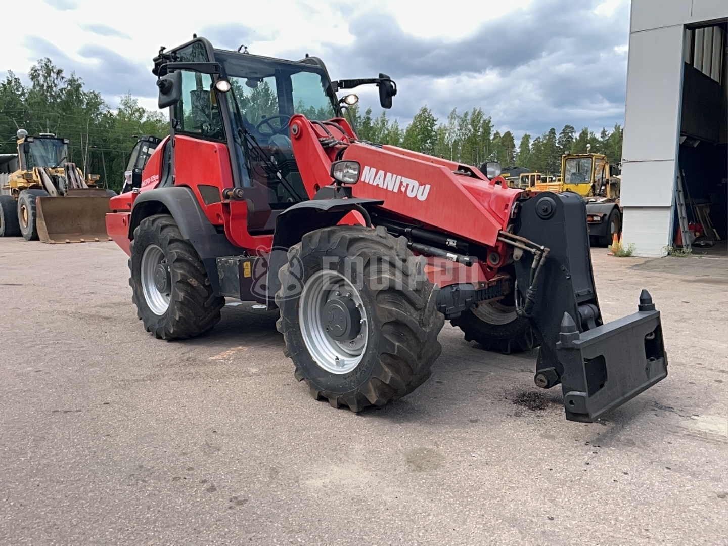 Manitou MLA 630-125 PS 6 Meter 3 Ton (no attachments) - - Used Telescopic Forklift